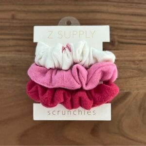 Z SUPPLY NWT 3 Scrunchie in Cream with Red Hearts, Bubble Gum Pink & Hot…